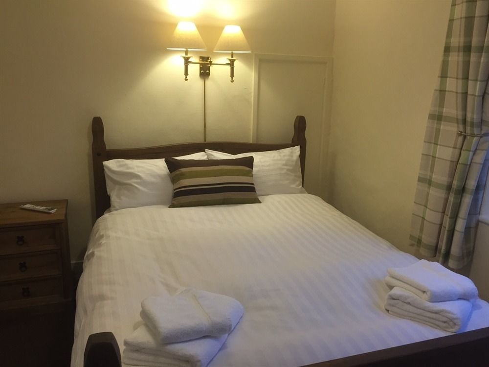 The Globe Inn Buckfastleigh Ngoại thất bức ảnh