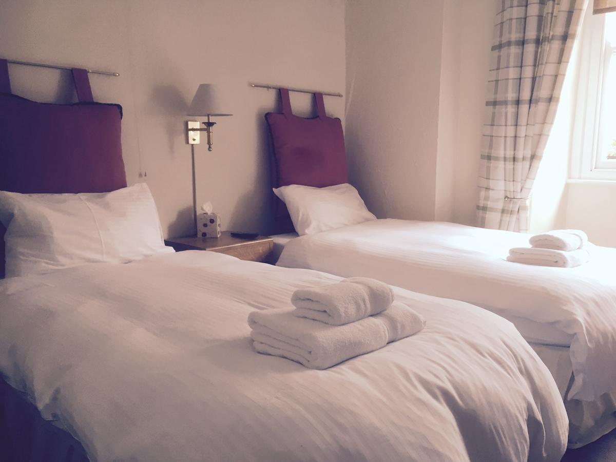 The Globe Inn Buckfastleigh Ngoại thất bức ảnh